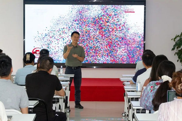 銘記歷史，砥礪前行——瑞方人力組織觀看九三閱兵儀式 第3張